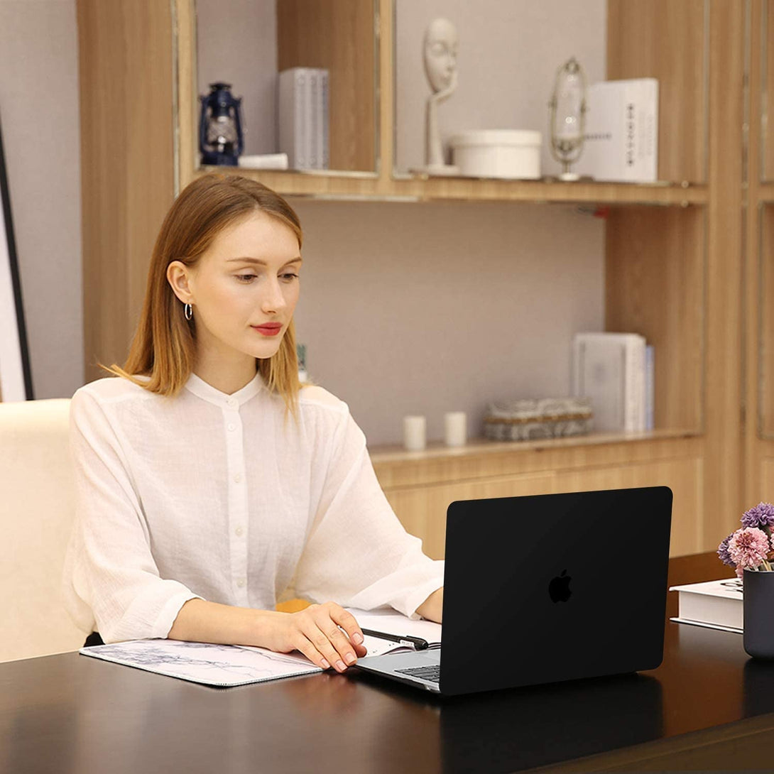 MOSISO Compatible with Macbook Air 13 Inch Case 2022, 2021-2018 Release A2337 M1 A2179 A1932, Plastic Hard Shell&Keyboard Cover&Screen Film&Storage Bag for Macbook Air 13.3 Inch Case, Black