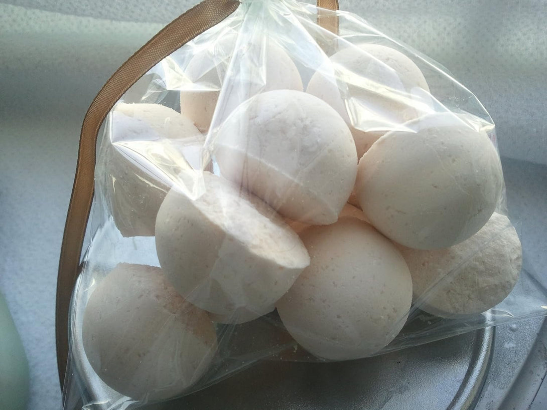 Beneath the Stars: 14 beneath the Stars Bath Bomb Fizzies with Shea Butter, Ultra Moisturizing...Great for Dry Skin (Beneath the Stars FBA)