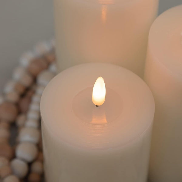 ANGELLOONG Flickering Flameless Candles with Remote, Real Wax Battery Operated Candles with Timer, Fake LED Pillar Candles for Wedding Holiday