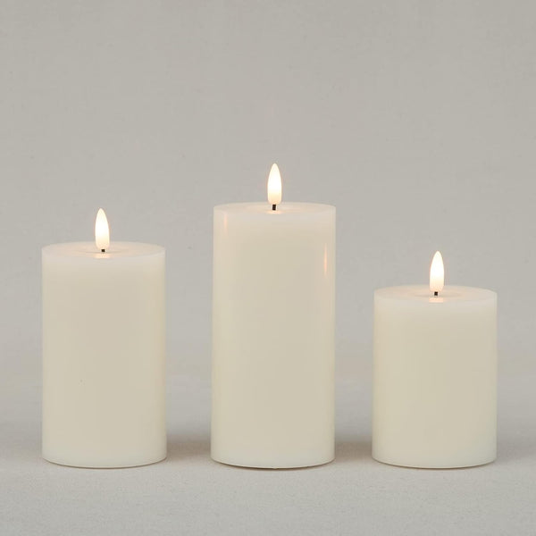 ANGELLOONG Flickering Flameless Candles with Remote, Real Wax Battery Operated Candles with Timer, Fake LED Pillar Candles for Wedding Holiday