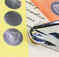 100pcs Embossing Stickers Blank Metallic Gold Certificate Seals Embossed Foil Scallop Edge Stickers Embosser Stamp Sealing Blank Certificate