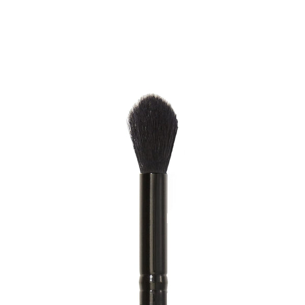 E.L.F. Fluffy Eye Blender Brush, Easily Blends Eyeshadow & Can Be Used to Set Concealer with Powder, Creates a Soft-Focus Effect, Vegan & Cruelty-Free