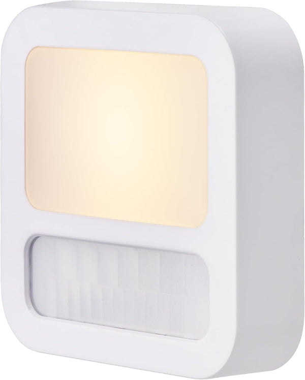 GE LED Motion Sensor Night Light, Plug-in, Dusk-to-Dawn Sensor, 20 Lumens, Soft White, Ideal for Bedroom, Bathroom, Kitchen, or Hallway – 40865 (1