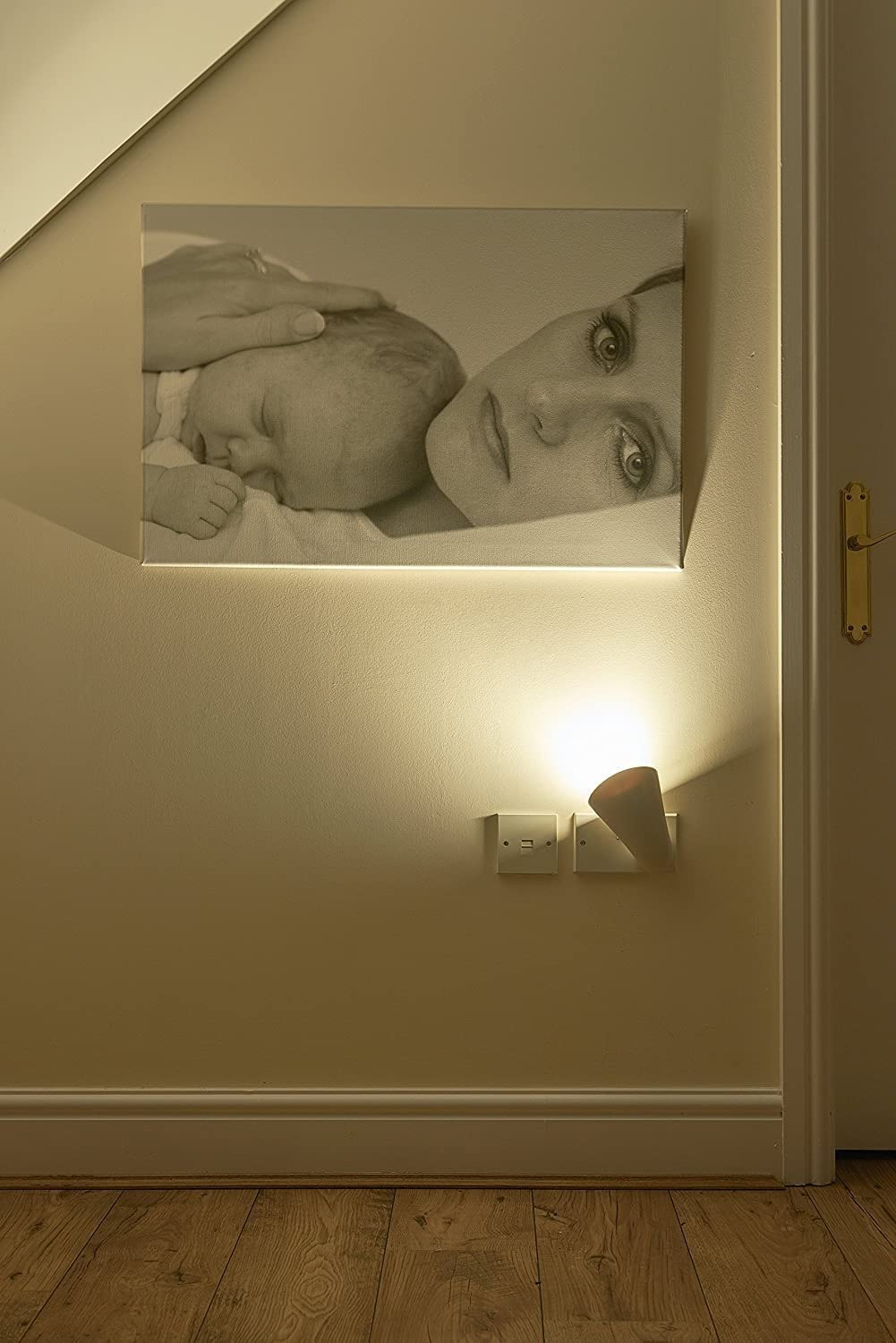 AURAGLOW Plugin GU10 Spotlight Uplighter Wall Sconce Wash Light Plug Socket Outl