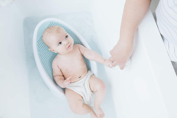 Angelcare Baby Bath Support (Aqua) | Ideal for Babies Less Than 6 Months Old Bath Only Aqua