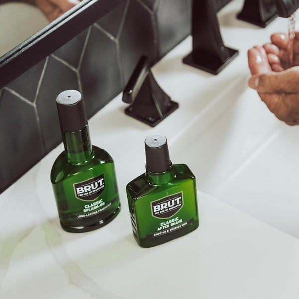 Brut Splash-On Classic Scent for Men, 3.5 Oz