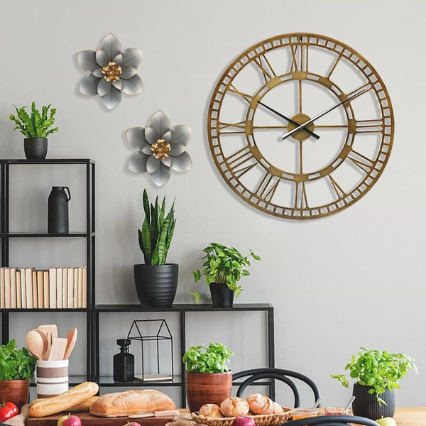 Metal Flower Wall Art Decor, 10“ Rustic Modern Floral Sculpture, Distressed Iron Wall Hanging Home Decoration Accent Artworks for Indoor Kitchen