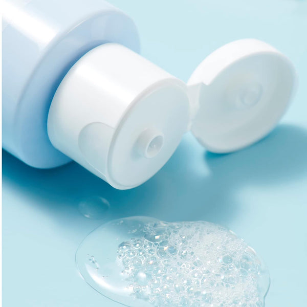 e.l.f. SKIN Holy Hydration! Daily Cleanser, Face Cleanser For Washing Away Excess Oil, Impurities & Makeup, Made With Hyaluronic Acid, Vegan &