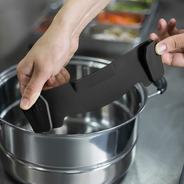 AUOON Clip On Strainer Silicone for All Pots, Standard 8.86 x 3.55in, Black | Food-grade BPA-free, Fits Pots Pans Bowls, Dishwasher Safe, for