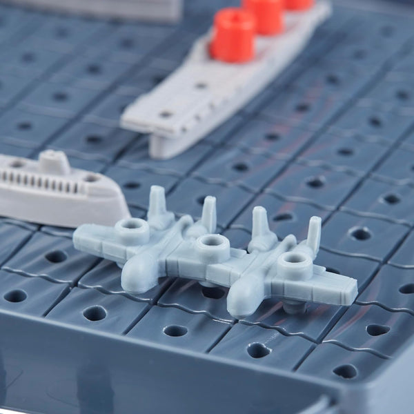 Hasbro Gaming Battleship with Planes Strategy Board Game for Ages 7 and up (Amazon Exclusive)