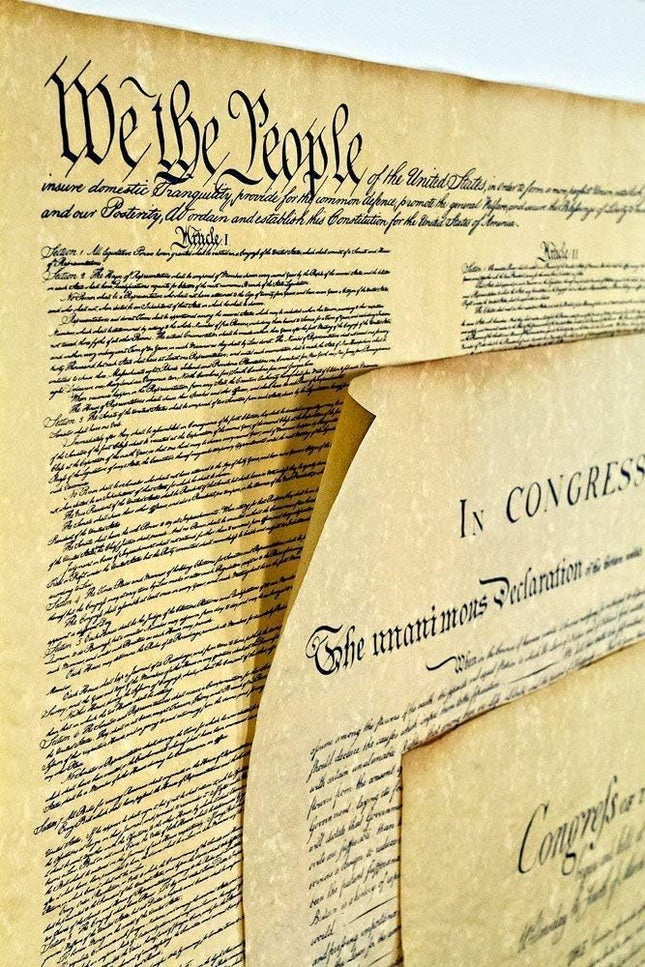 Three Documents of Freedom Constitution, Declaration of Independence, Bill of Ri