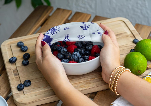 PURE & SUSTAINABLE COMPANY Beeswax Wraps - Food Storage -Pack of 3â€“ Sustainable â€“ Reusable - Certified Organic Cotton Size S,M,L