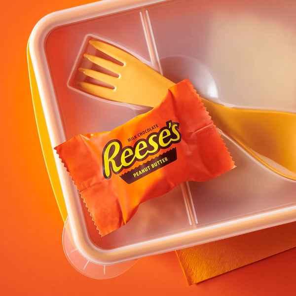 REESE'S Milk Chocolate Snack Size Peanut Butter Cups, Candy Pantry Pack, 13.75 Oz (25 Pieces)