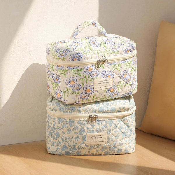 uekeboag Large Travel Quilted Makeup Bag for Women (03White-Bear) 1Pc 03 White Bear