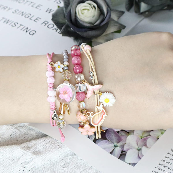 4 Pcs Beaded Cute Bracelets for Teen Girls Women, Dainty Cute Cartoon Crystal Beads Pearl Stretch Charm Handmade Adjustable Anklets Bracelet Set