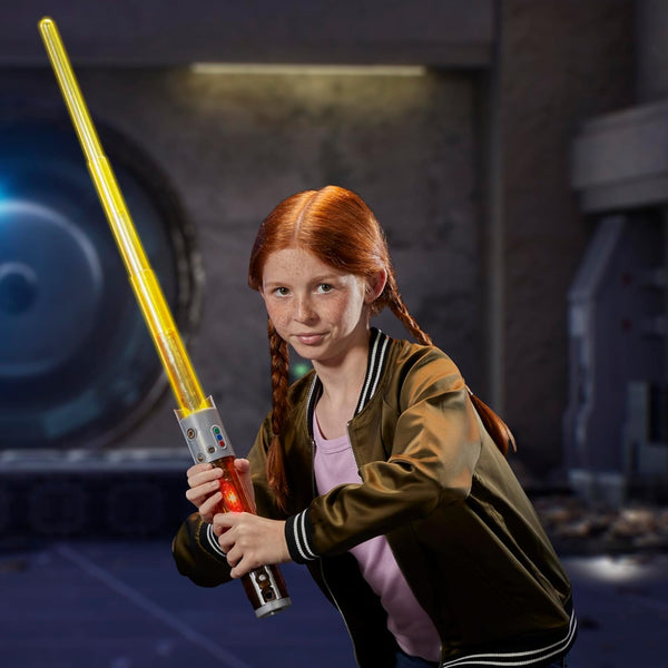 STAR WARS Lightsaber Forge Kyber Core Jedi Knight Yord Fandar, Officially Licensed Yellow Customizable Electronic Lightsaber, Toys for 4 Year Old