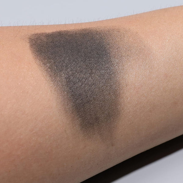 IS'MINE ISMINE Single Black Matte Eyeshadow Powder Palette High Pigment, Longwear, Intense Color Best Black Eyeshadow