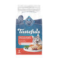 Blue Buffalo Tastefuls Chicken & Brown Rice Recipe Adult Indoor Dry Cat Food for Weight Control & Hairball Control, Real Chicken First, Natural