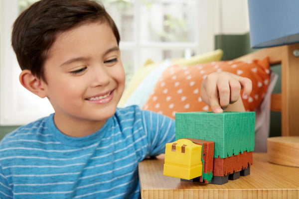 Mattel Minecraft Sniffer Action Figure with Game-Accurate Sounds, 3.25-inch Scale Collectible Toy, Pixelated Design