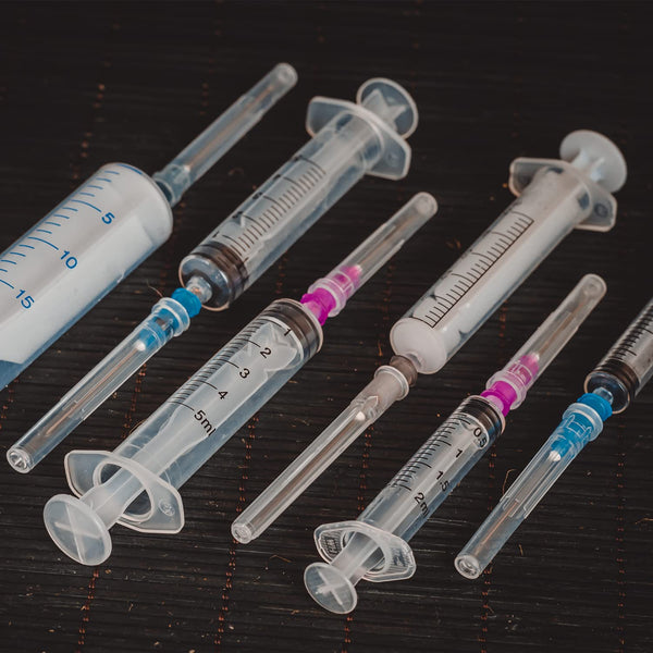 100Pack 25Ga 1Inch/25mm with Cap Dispensing Needla Accessories Disposable Lab Supplies, Individually Sealed Wrapped 25Ga-1inch