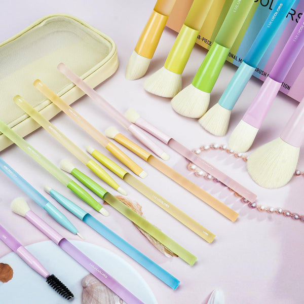 LULUCOLORS 18-Pcs Makeup Brush Set for Beginners - Travel-Friendly with Soft Arthritis-Friendly Handles & Non-Shedding Bristles | Includes Storage