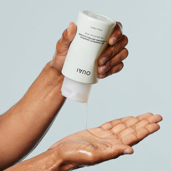 OUAI anti Dandruff Shampoo - Soothing Salicylic Acid Shampoo for Flaky, Dry and Itchy Scalp - Reduces Itching, Redness and Irritation - Sulfate