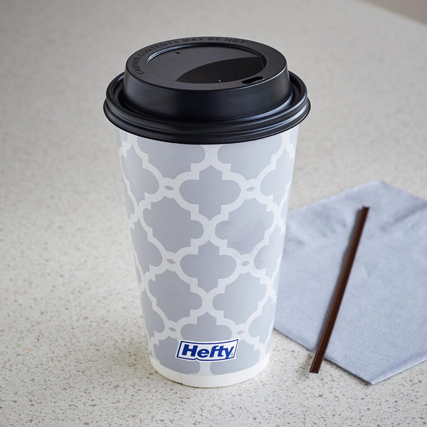 Hefty Disposable Hot Cups with Lids, Insulated Paper Coffee Cups for Tea, Cocoa and Hot Beverages, Leak Resistant Single Use Drink Cups, 16 Ounce,