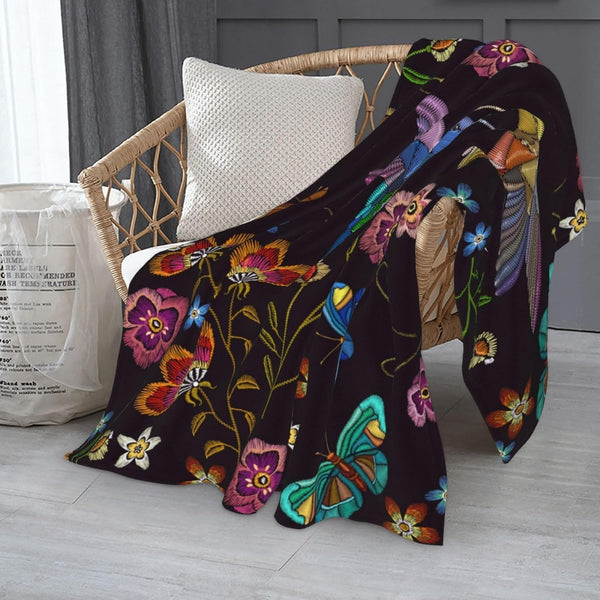Hummingbird Bird Fleece Throw Blanket Ultra Soft Cozy Blooming Flowers Decorative Flannel Blanket All Season for Home Couch Bed Chair Travel