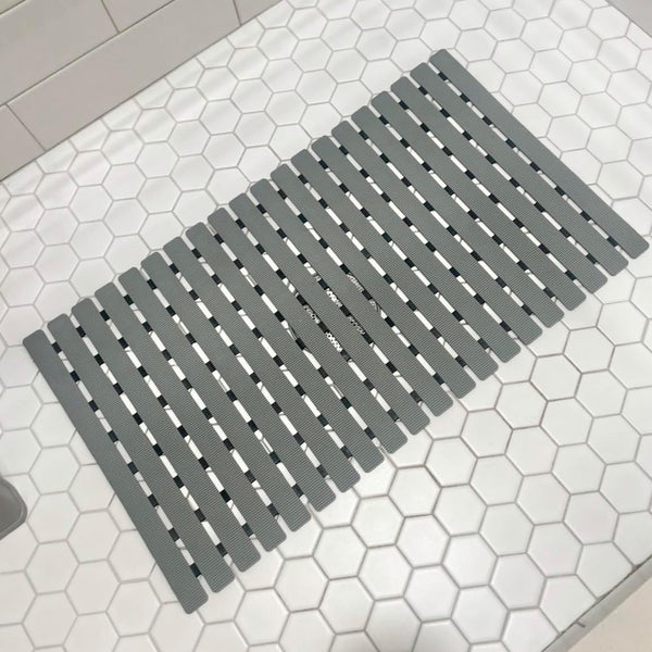 BEMISO Shower Mat Non Slip Bathtub Mat with Suction Cups and Drain Holes 27.5 x15.7 Inch Bath Mat for Tub & Shower.Easy Dry,Easy to