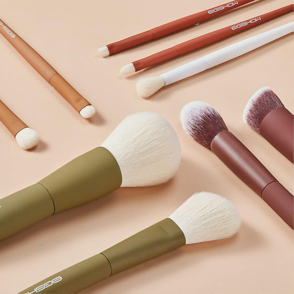 Makeup Brushes, EIGSHOW 5 Colors Essential Kabuki Makeup Brush Set with Ultra Soft Synthetic Fibers for Powder Blush Concealers Contouring
