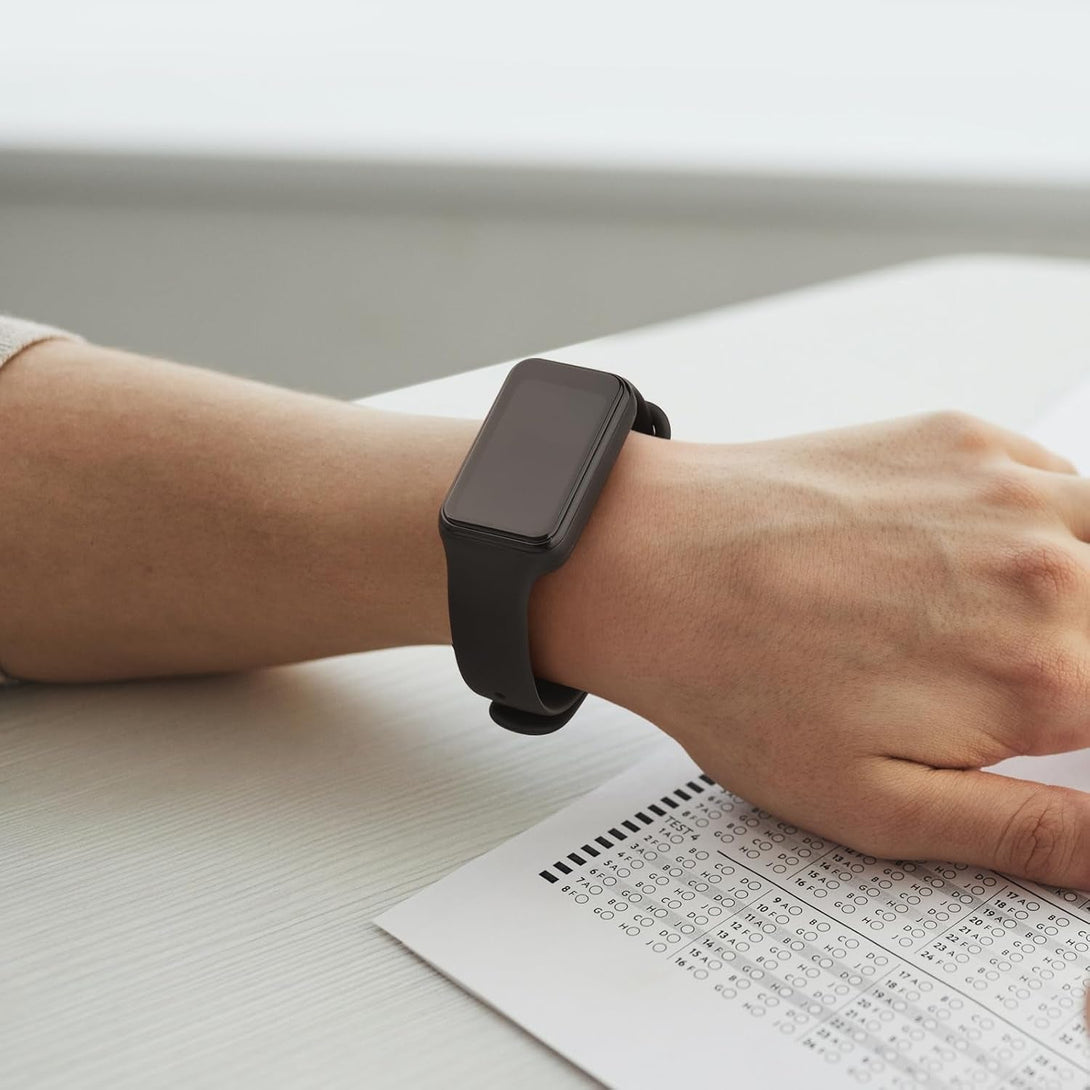 Meliya Bands for Amazfit Band 7 Straps, 4-Pack Soft Silicone Sport Replacement Bracelet Strap for Amazfit Band 7 Fitness & Health Tracker Women Men