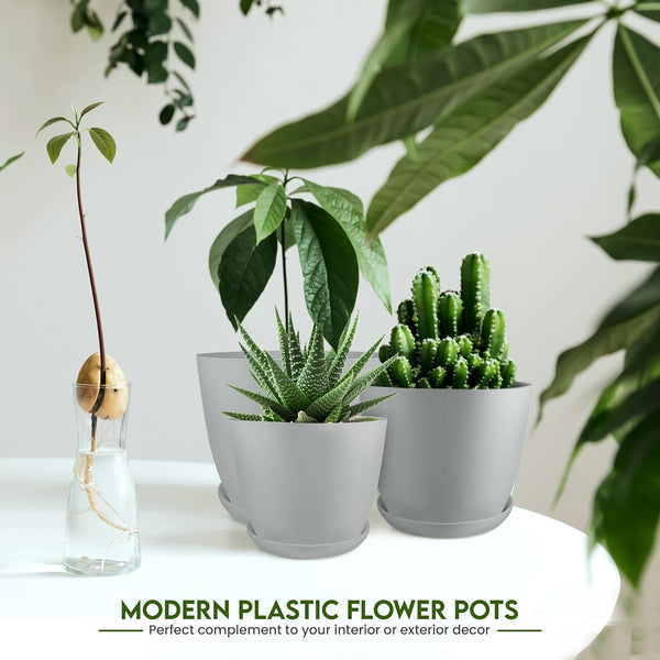 Utopia Home - Plant Pots Indoor with Drainage - 7/6.6/6/5.3/4.8 Inches Flower Pots for Indoor Planter - 5 Pack Plastic Planters - Ideal for