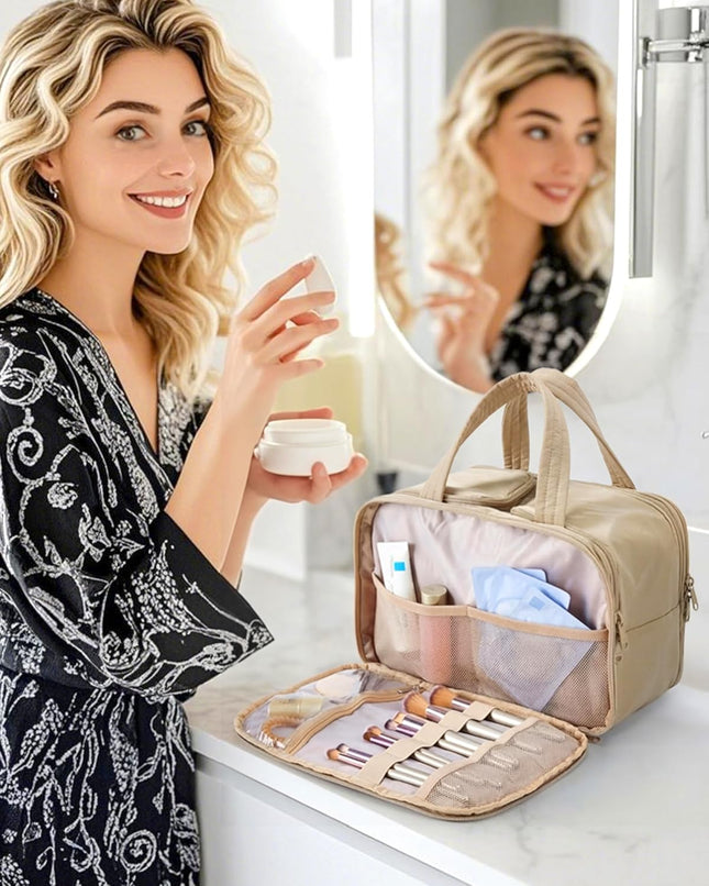 BAGSMART Travel Toiletry Bag, Puffy Large Toiletry Bag for Women, Lightweight Co