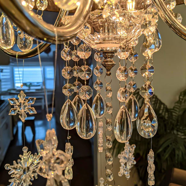 Supla 24 Pcs Teardrop Chandelier Prisms Candle Chandelier Crystal Pendants Glass Pendant Beads 1.5" for Chandelier Lights Suncatchers