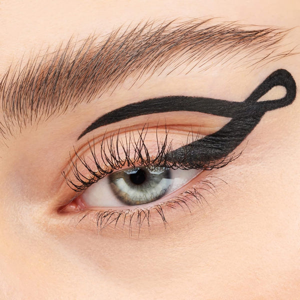 essence Stay & Play Gel Eyeliner Pencil (01 | Black Raven), Vegan | Waterproof & Smudge-proof, Smooth Glide, Highly Pigmented, Cream Formula;