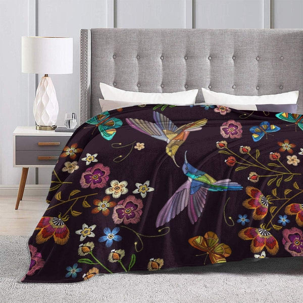 Hummingbird Bird Fleece Throw Blanket Ultra Soft Cozy Blooming Flowers Decorative Flannel Blanket All Season for Home Couch Bed Chair Travel
