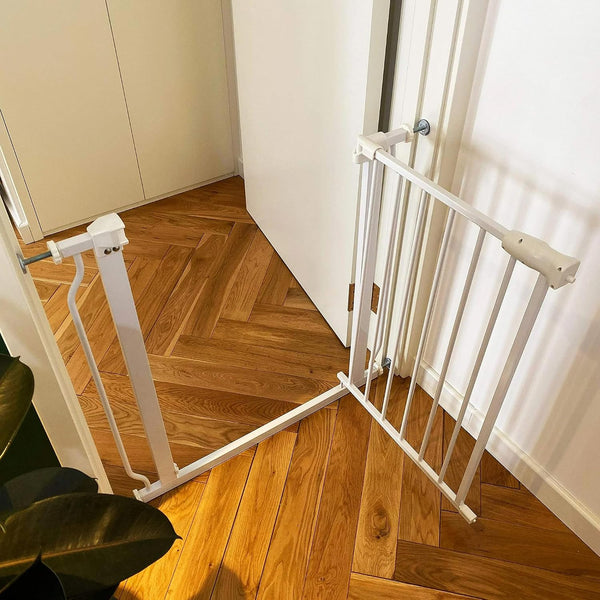 BalanceFrom Easy Walk-Thru Safety Gate for Doorways and Stairways with Auto-Close/Hold-Open Features, 30-Inch Tall, Fits 29.1-33.8 Inch Openings,