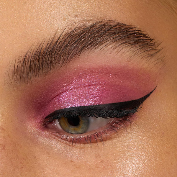 essence | Lash Princess Liquid Liner Waterproof Black | Smudge Proof, Matte Eyeliner with Ultra-Fine Brush Tip | Vegan & Cruelty Free Black Waterproof