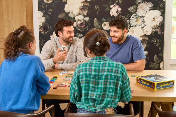 Asmodee Splendor Board Game - Gem Trading & Engine-Building Strategy for Adults & Families, Adult Board Games, Family Fun for Adults, 2-4 Players