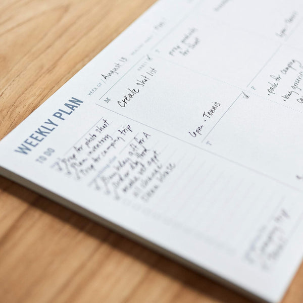 Two Tumbleweeds Weekly Planner Pad - Undated 6X9" Weekly To-Do List Notepad with Calendar and Task List, Perfect Desk Organizer for School & Work