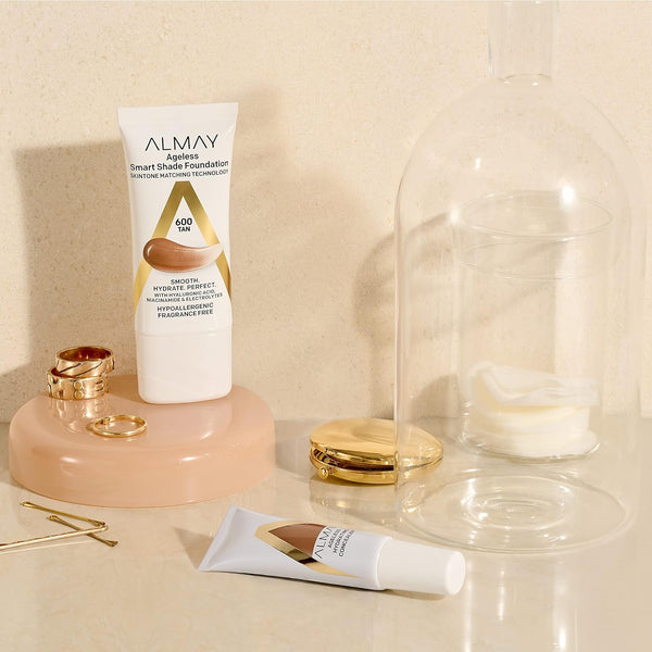 Almay Anti-Aging Foundation, Smart Shade Face Makeup with Hyaluronic Acid, Niacinamide, Vitamin C & E, Hypoallergenic-Fragrance Free, 200 Light