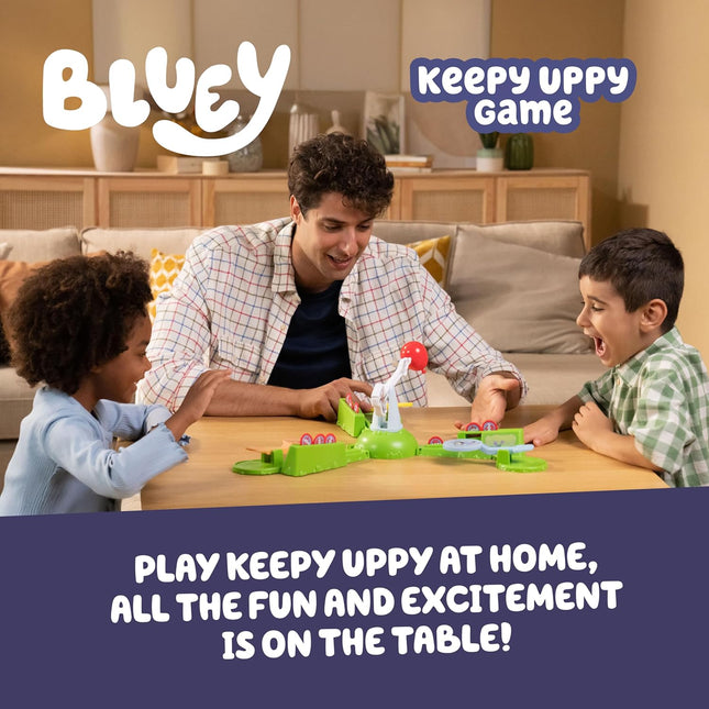 Bluey Keepy Uppy Game. Help, Bingo, and Chilli Keep the Motorized Balloon in the