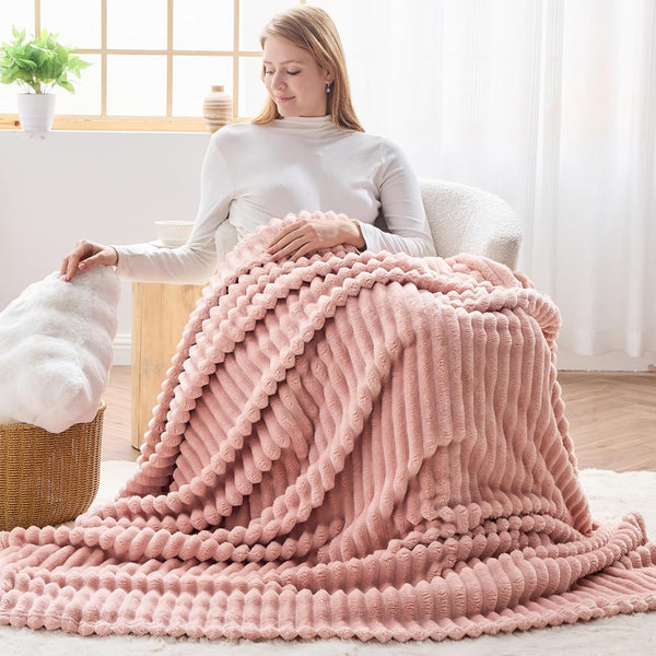 NEWCOSPLAY Super Soft Throw Blanket Pink Premium Silky Flannel Fleece 3D Ribbed Jacquard Lightweight Bed Blanket All Season Use (Pink Ribbed,