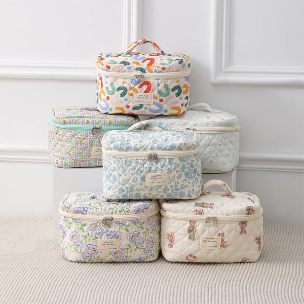 uekeboag Large Travel Quilted Makeup Bag for Women (03White-Bear) 1Pc 03 White Bear