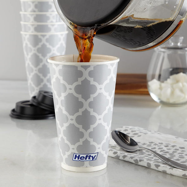 Hefty Disposable Hot Cups with Lids, Insulated Paper Coffee Cups for Tea, Cocoa and Hot Beverages, Leak Resistant Single Use Drink Cups, 16 Ounce,