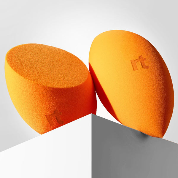 Real Techniques Miracle Complexion Sponge, Makeup Blender for Liquid and Cream Foundation, Full Coverage, Streak-Free Professional Makeup Tool,