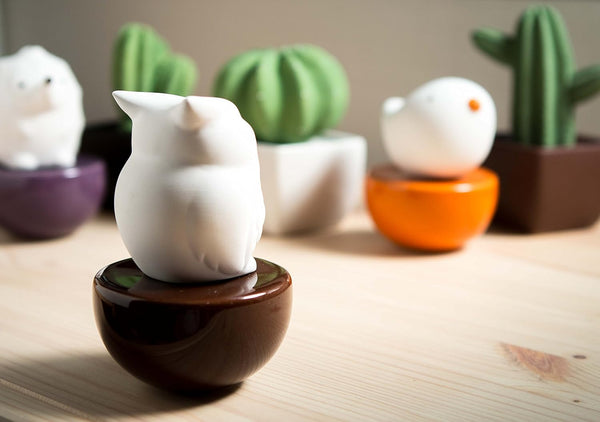Blinky Owl, Non-Electric Ceramic Diffusers for Essential Oils and Aromatherapy Fragrance, White Ceramic Diffusers in Car or Desk Office Decor and