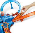 Hot Wheels Track Set with 1:64 Scale Toy Car, 4 Intersections for Crashing, Powered by a Motorized Booster, Criss-Cross Crash Track (Amazon