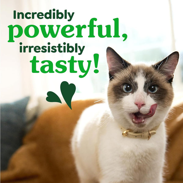 Greenies Feline Natural Dental Cat Treats, Tempting Tuna Flavor, 9.75 oz | veterinarian-recommended, 36% less tartar in 28 days, cleans to