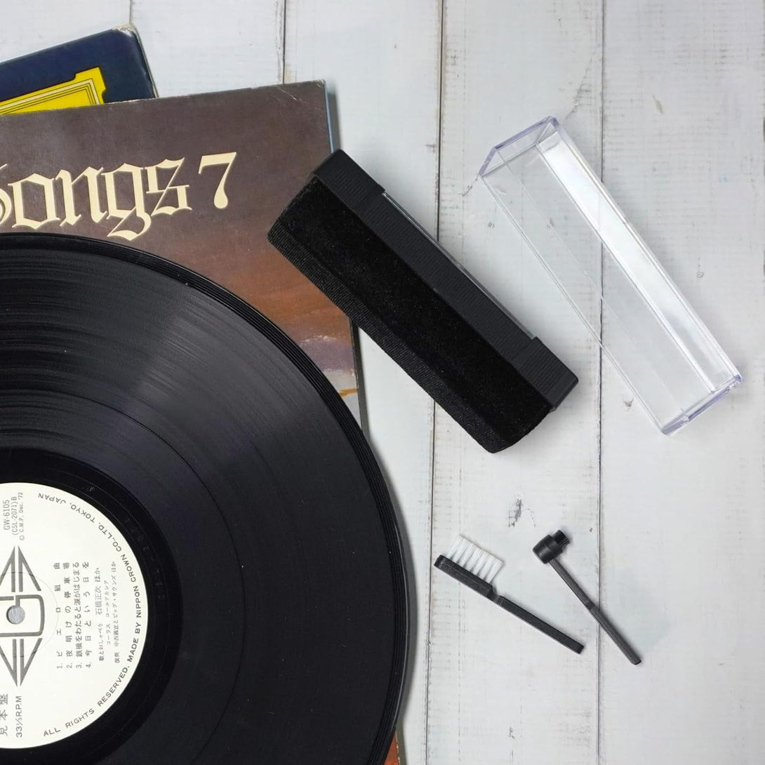 Sdroceryam Vinyl Record Cleaning Kit 3-In-1 Turntable Records Cleaner Anti-Static LP Velvet Record Cleaner Brush Stylus Brush for Record Player Turntable, Style A